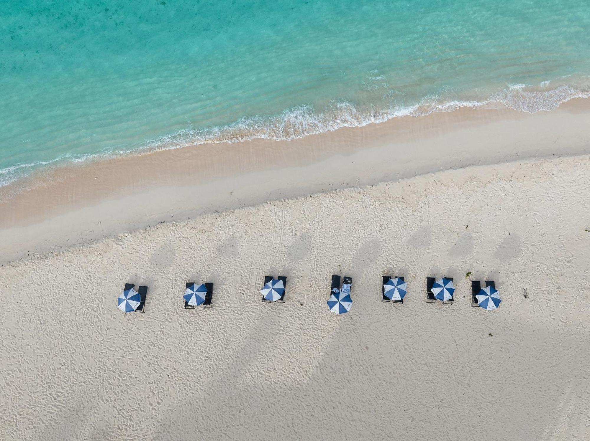 Beachcomber Island Resort Exterior foto